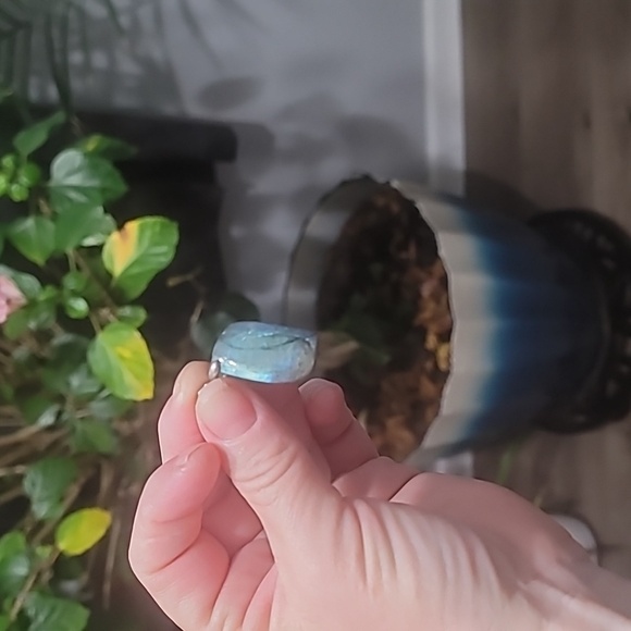 Flashy Labadorite pendant - Picture 4 of 6